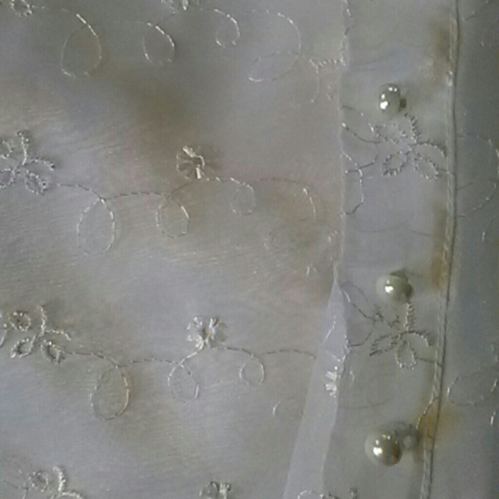 Top - Picture 2 of 4